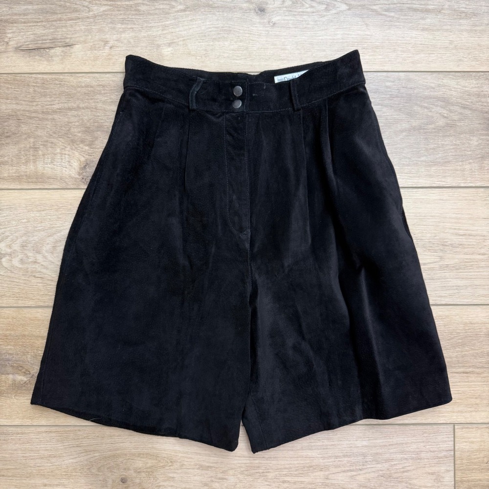 David Hollis Vintage Black Suede Leather Shorts Ultra High Rise Pleated Medium